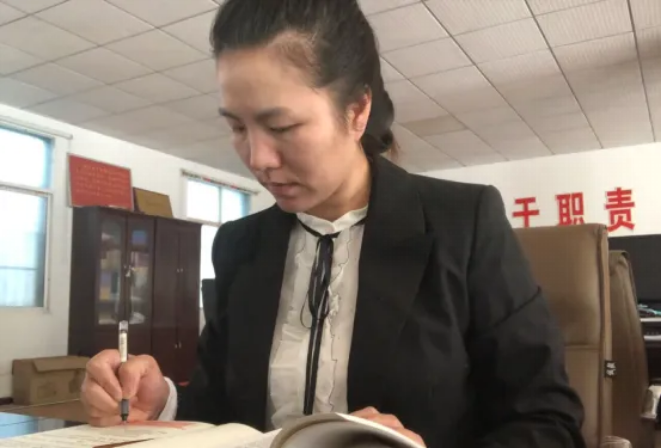 Screenshot 2026-05-24 at 11-36-06 退役女兵靠一株青菜,年卖3个亿!.png